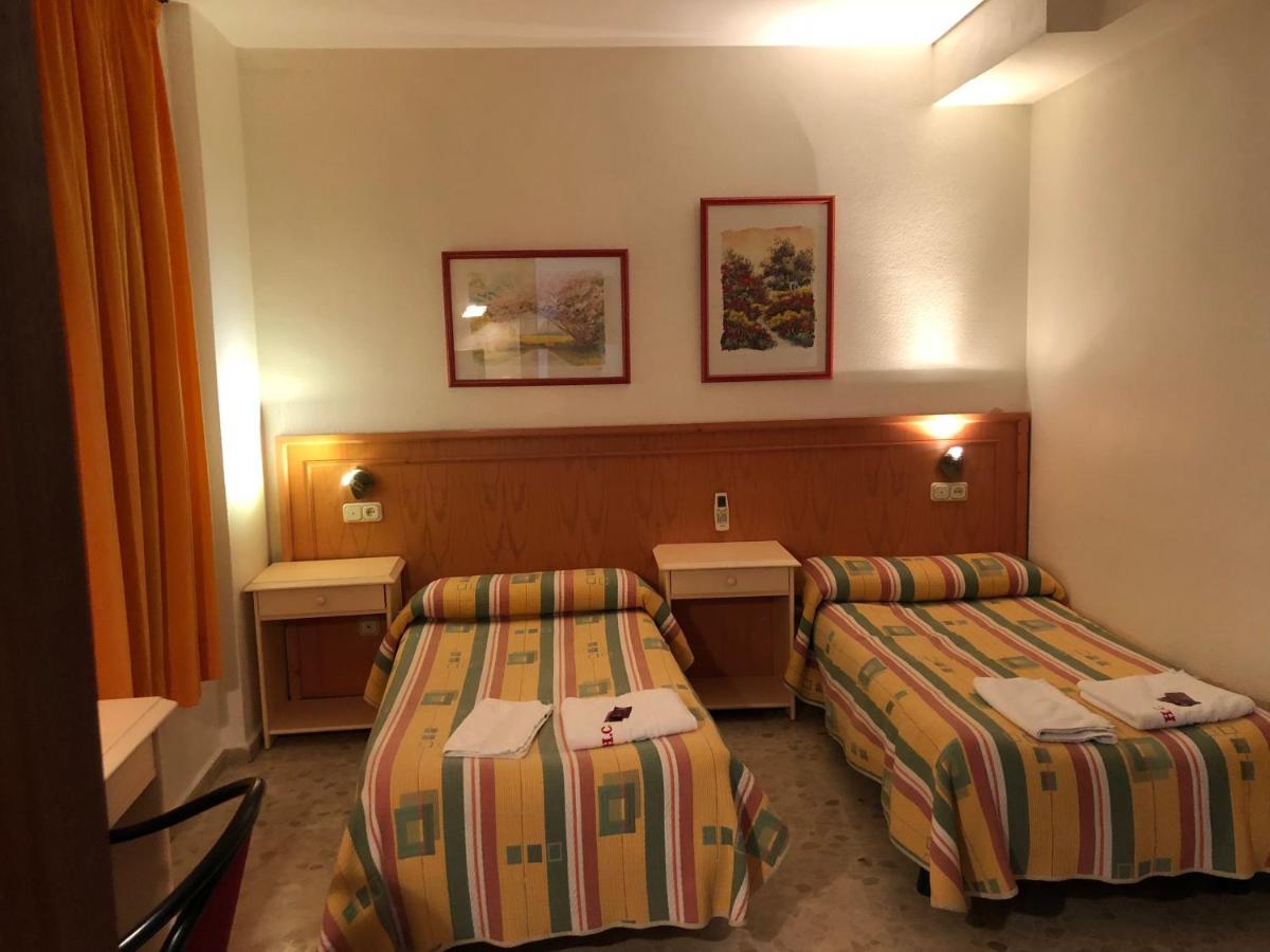 Hostal Carlos III Ел Ехидо Екстериор снимка